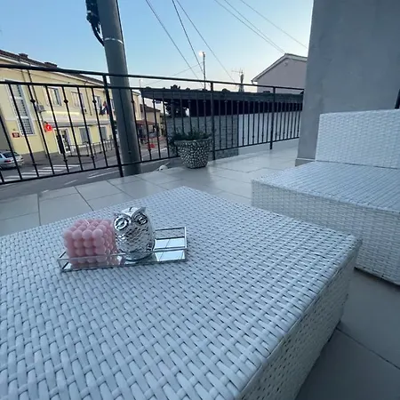 Bella Apartman